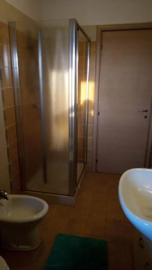 Porzione Villetta In Residence Pescia Romana Apartment