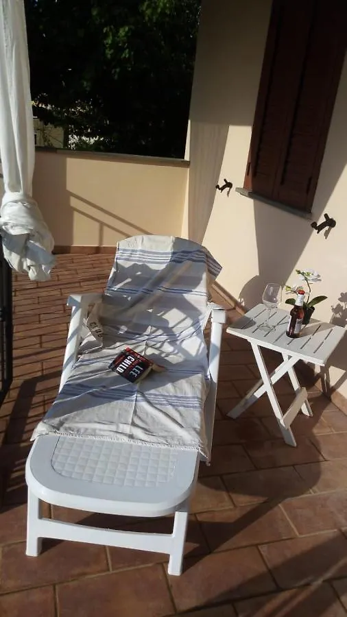 Porzione Villetta In Residence Pescia Romana